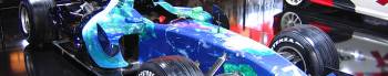 Honda toonde naast de nieuwe Civic's ook de schitterende (reclameloze!) F1-wagen van Barrichello met de Aarde als paintwork.